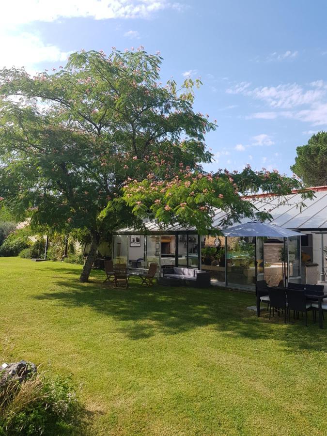 Domaine De Baise Bed and Breakfast Feugarolles Exteriör bild