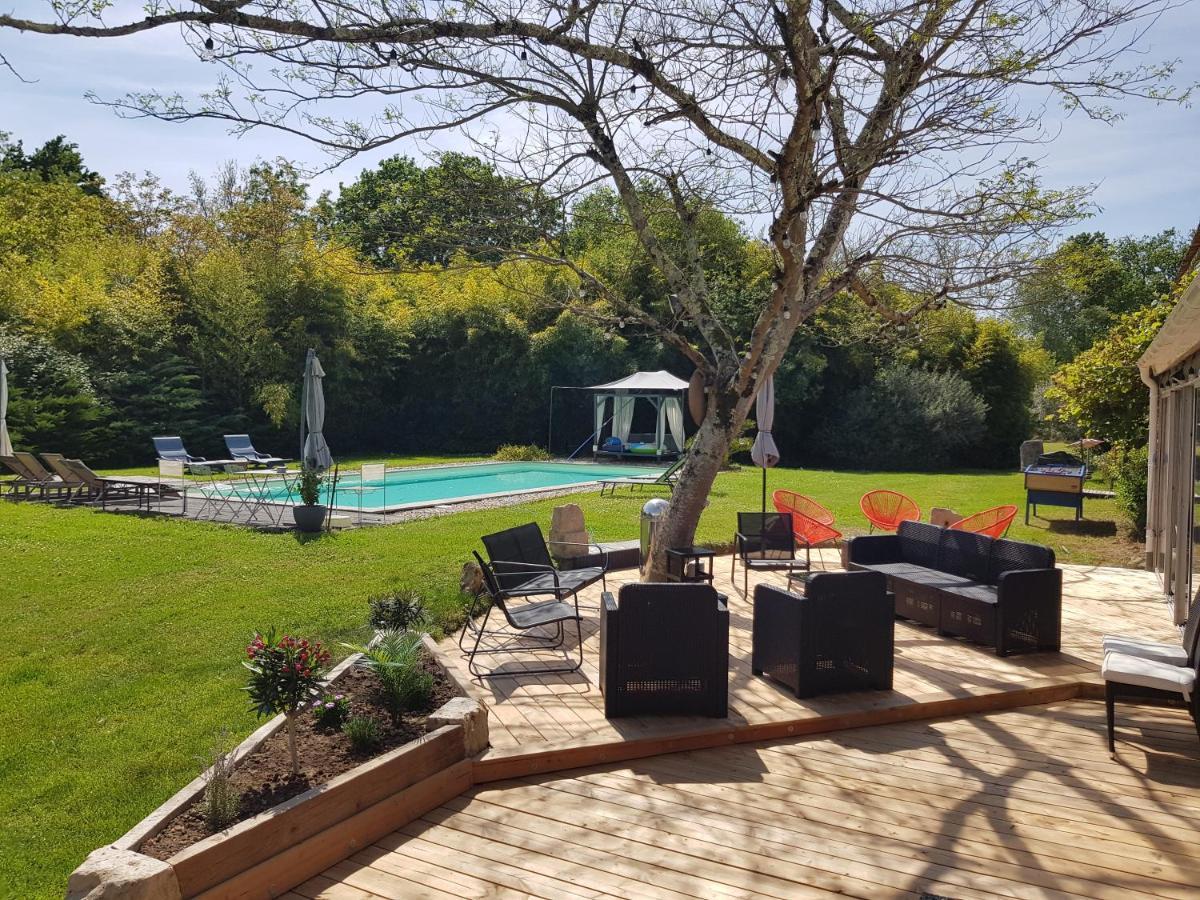 Domaine De Baise Bed and Breakfast Feugarolles Exteriör bild